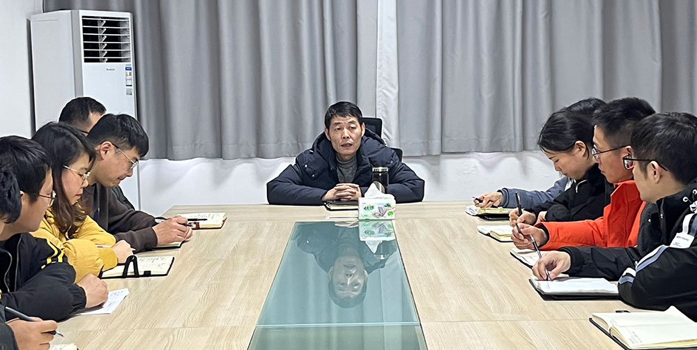 聚焦公司發(fā)展，共謀提升路徑 屯溪城建投公司召開(kāi)2022年度全體員工大會(huì)